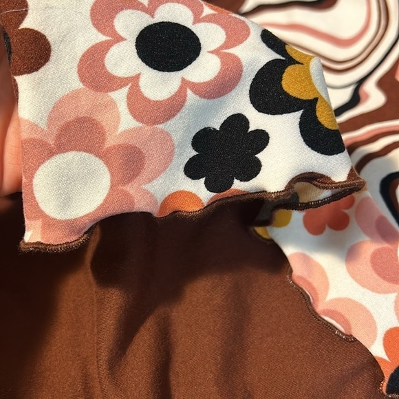 Brown Sixty’s Vibe Rolled Hem T Shirt Short Sleeve S - Picture 5 of 5